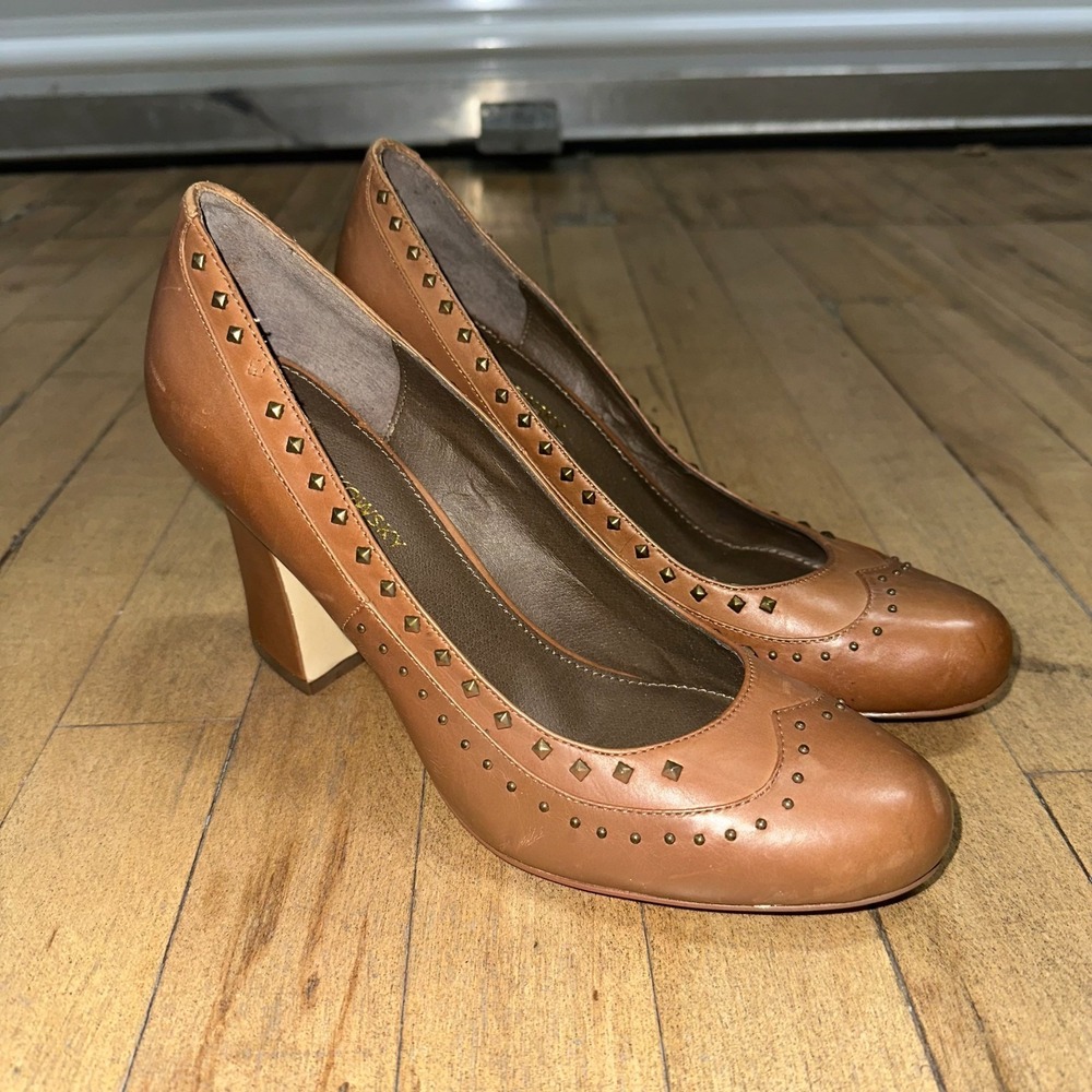Barrowskey High Heel Pumps Womens Size 8.5 Tan Genuine Leather Studded Round Toe